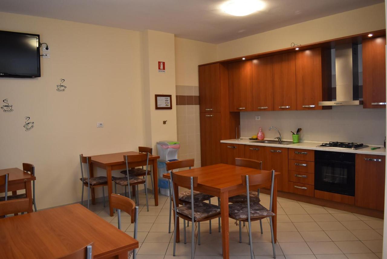 La Dea Hotel Pisa Exterior foto